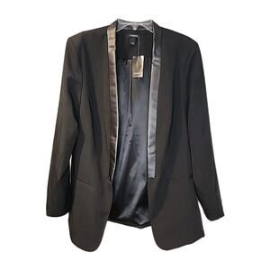 Torrid Black Long Sleeve Shoulder Pads Faux Leather Collar Blazer Sz 14/16( 1X)